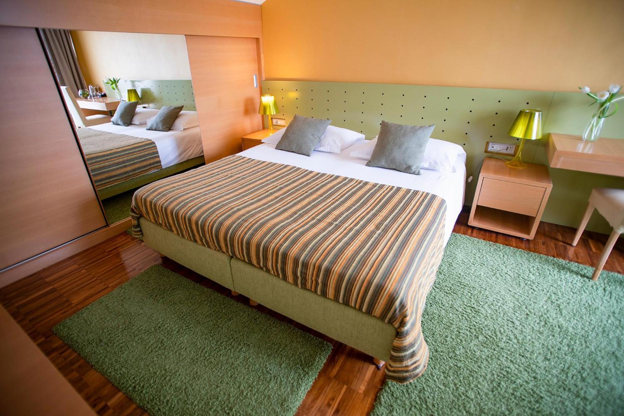 Aminess Vival Velaris Resort Supetar Luaran gambar